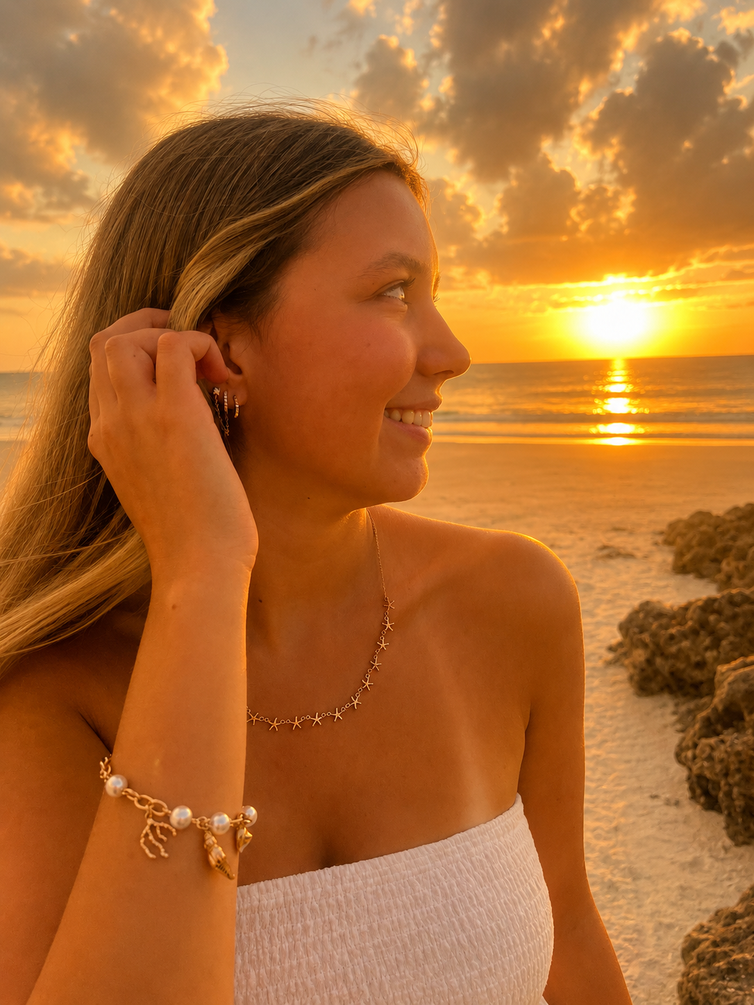 Tide of Stars Starfish Charm Necklace | Adjustable Gold – Summit & Coast